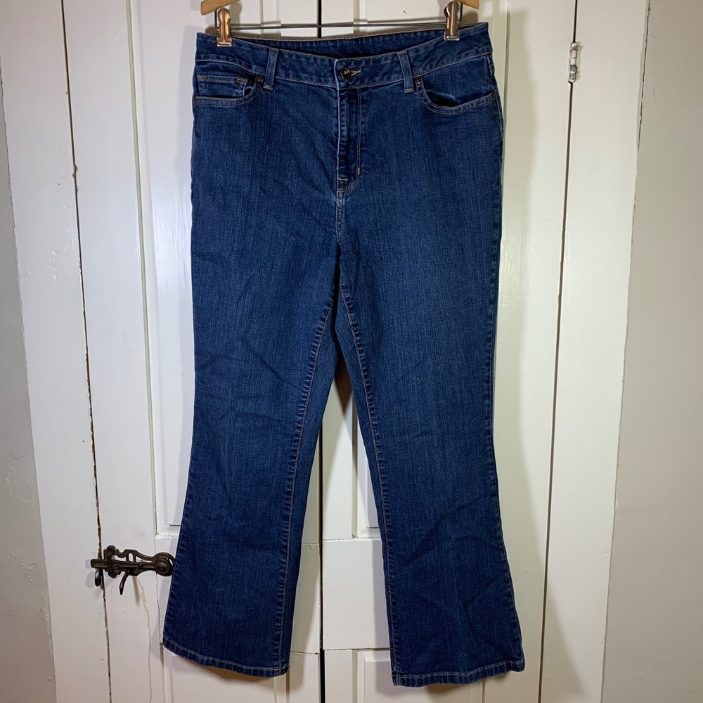 LL Bean Classic Fit Blue Jeans Womens 14 Regular Dark Wash Stretch Denim 286351
